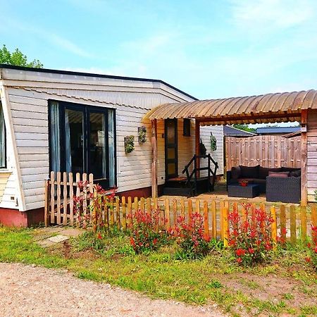安卢*Butterfly* Heerlijke Chalet Met Omheinde Tuin In Bosrijke Omgeving.别墅 外观 照片